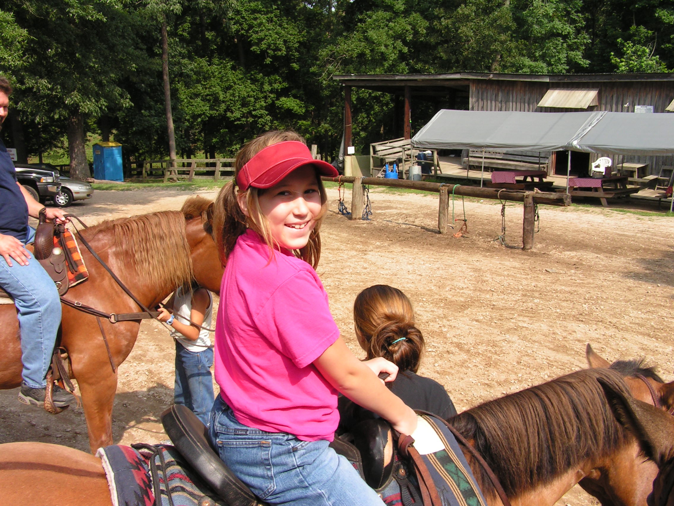 ./2004/J and H Stables/cars 11th horse party 04-0013.JPG